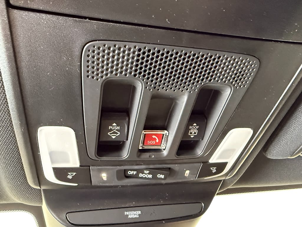 Thumbnail: 2025 Acura ADX - 29