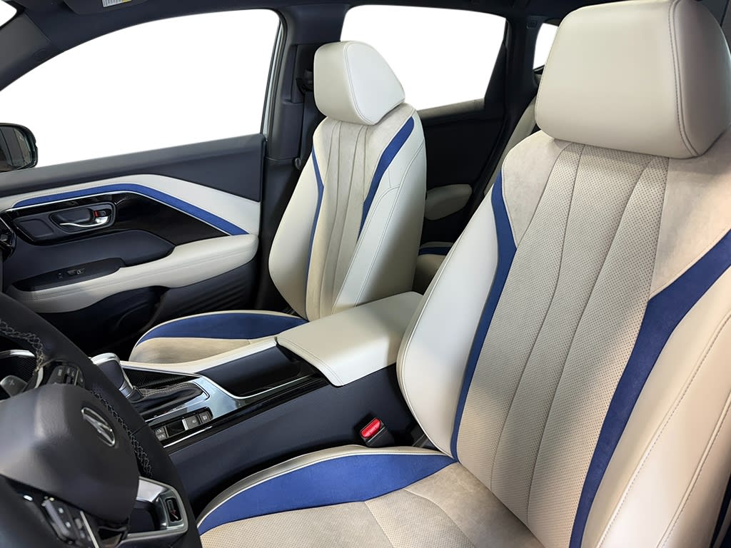 Thumbnail: 2025 Acura ADX - 11