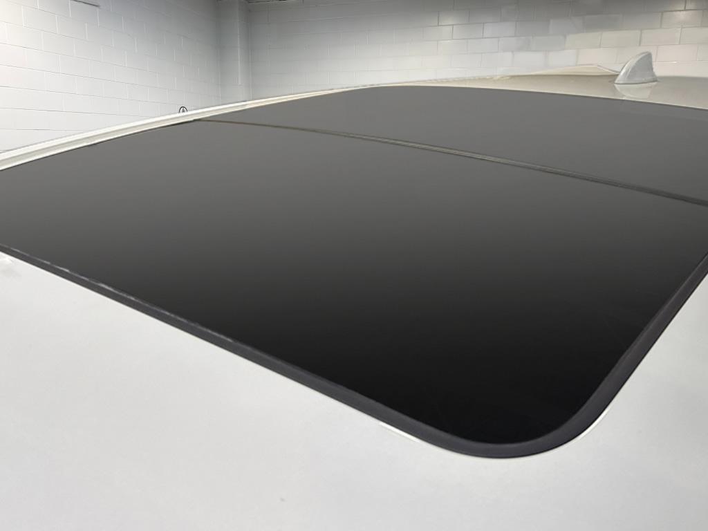 Thumbnail: 2025 Acura ADX - 21