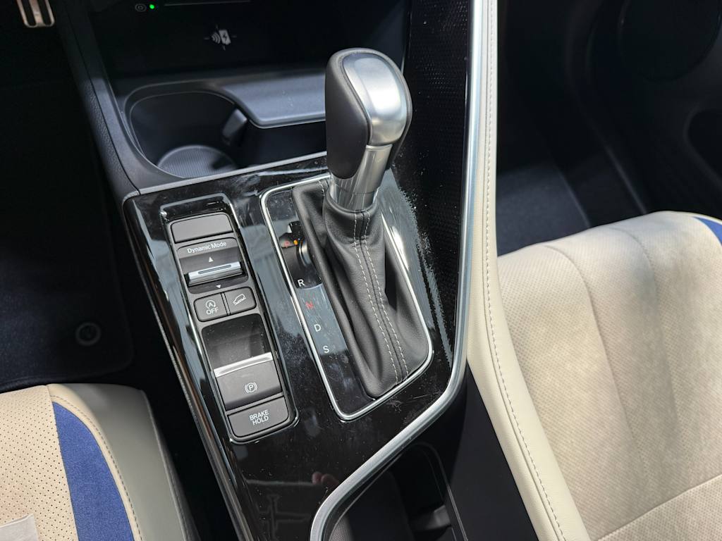 Thumbnail: 2025 Acura ADX - 15