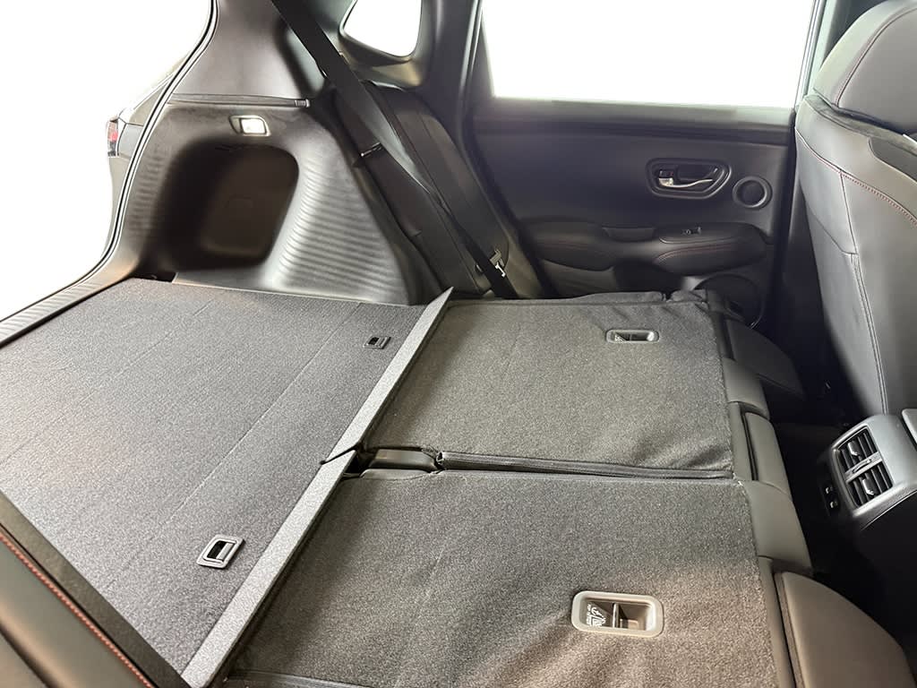 Thumbnail: 2025 Acura ADX - 37