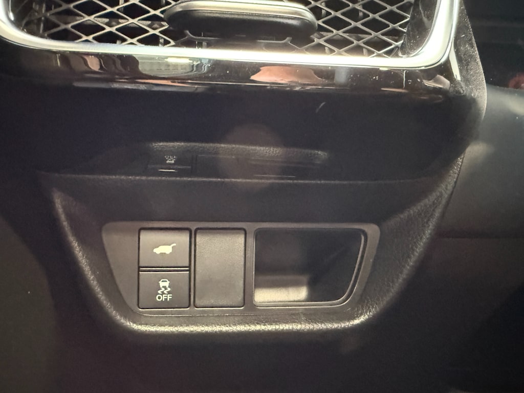 2025 Acura ADX A-SPEC 26