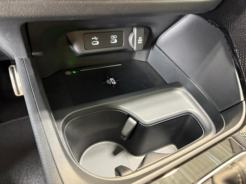 Thumbnail: 2025 Acura ADX - 30