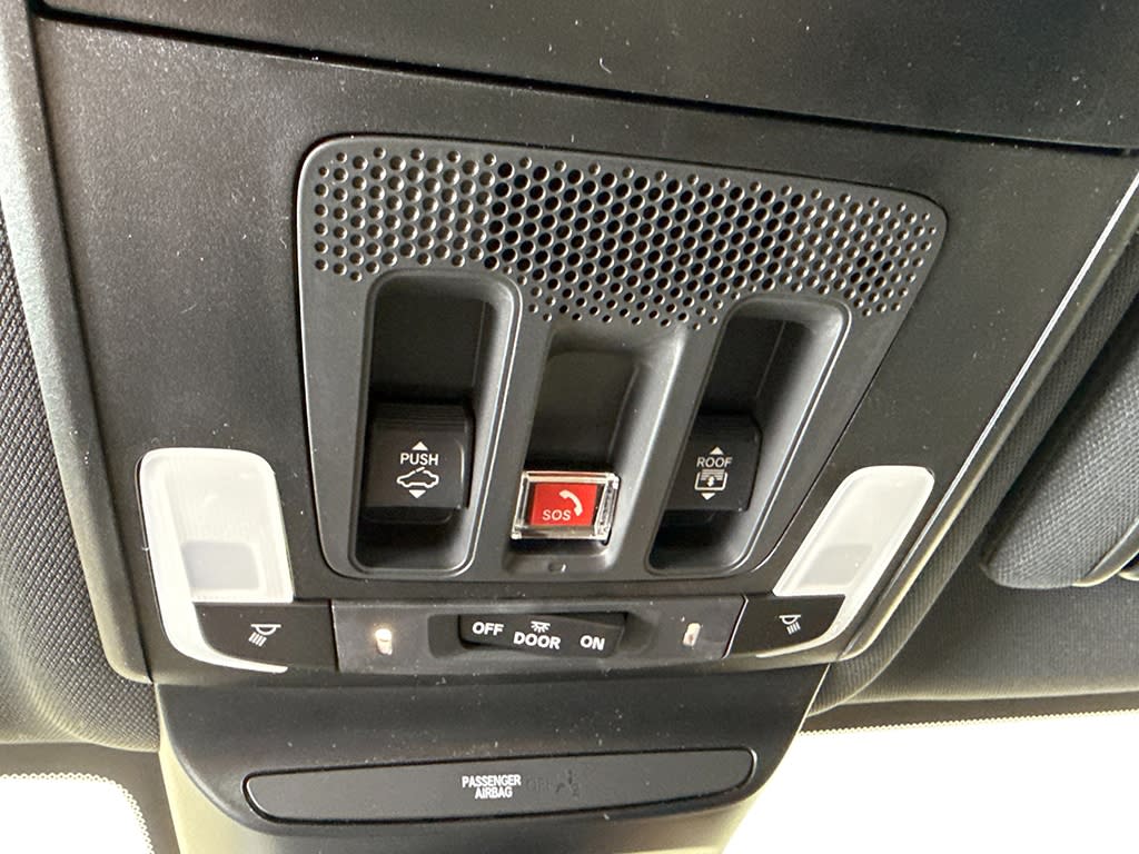 Thumbnail: 2025 Acura ADX - 29