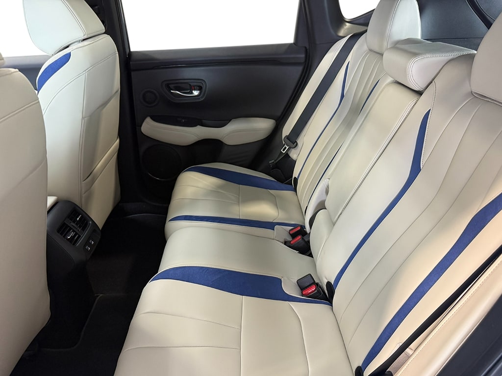 2025 Acura ADX A-SPEC 13