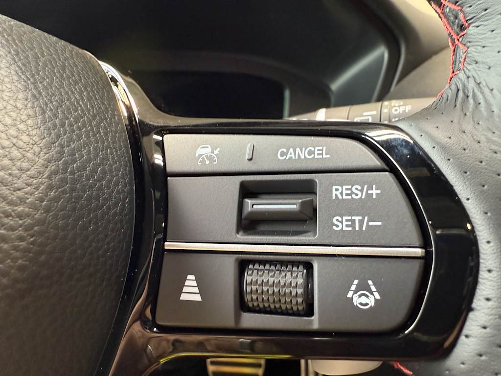 Thumbnail: 2025 Acura ADX - 24