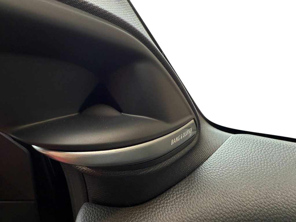 Thumbnail: 2025 Acura ADX - 29