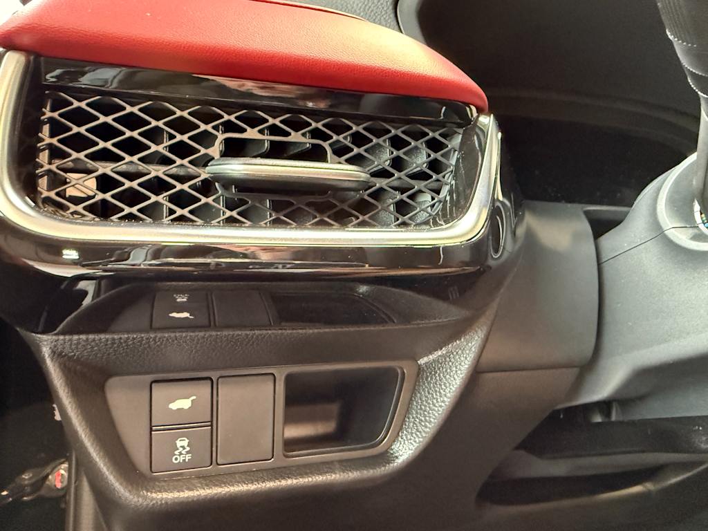 Thumbnail: 2025 Acura ADX - 27