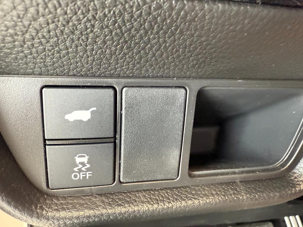 Thumbnail: 2025 Acura ADX - 27