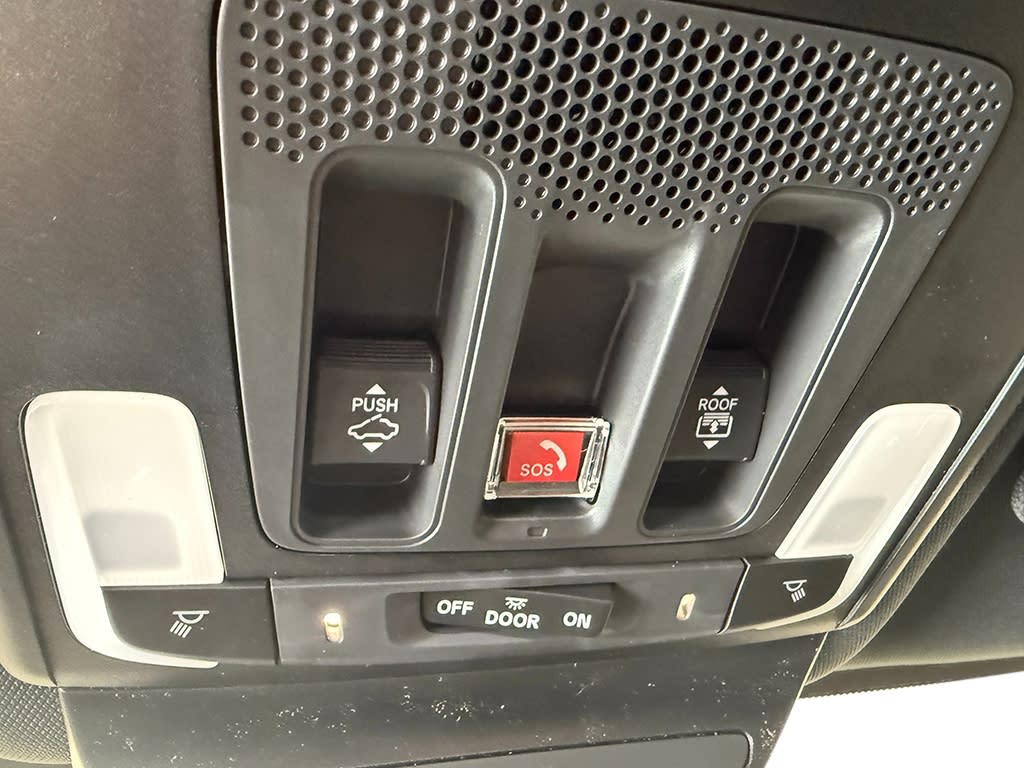 Thumbnail: 2025 Acura ADX - 30