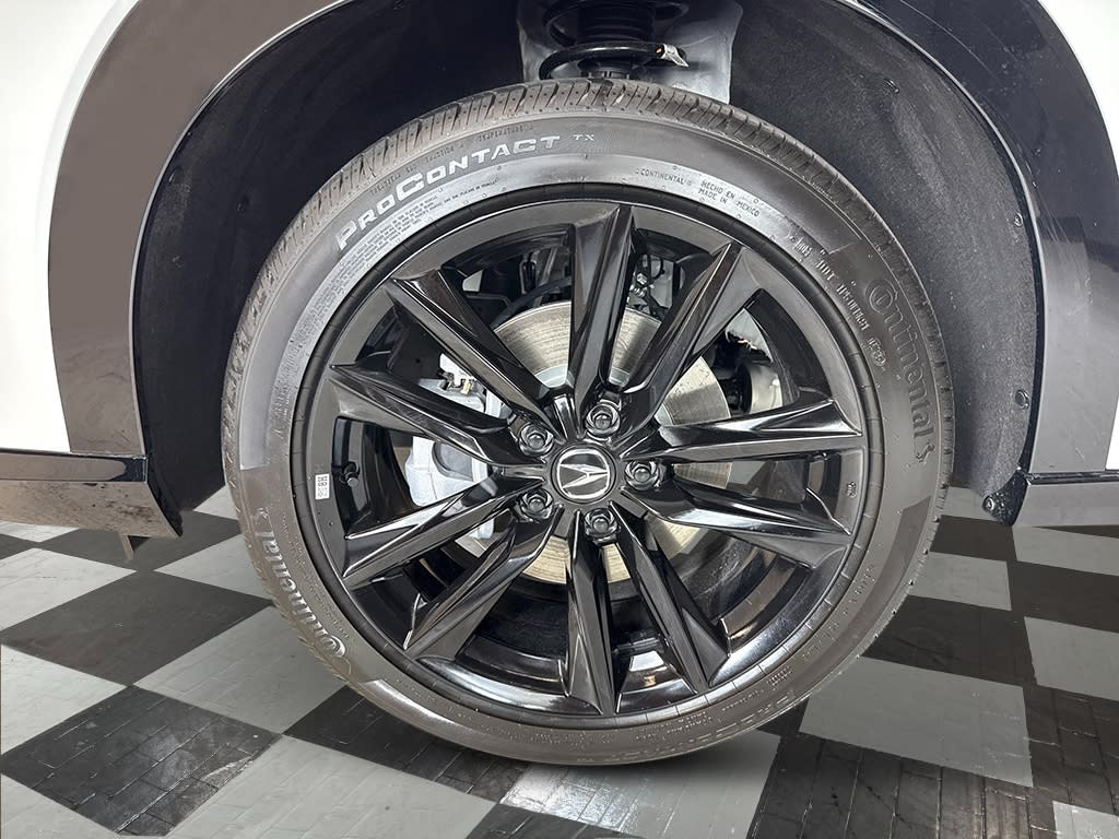 Thumbnail: 2025 Acura ADX - 8