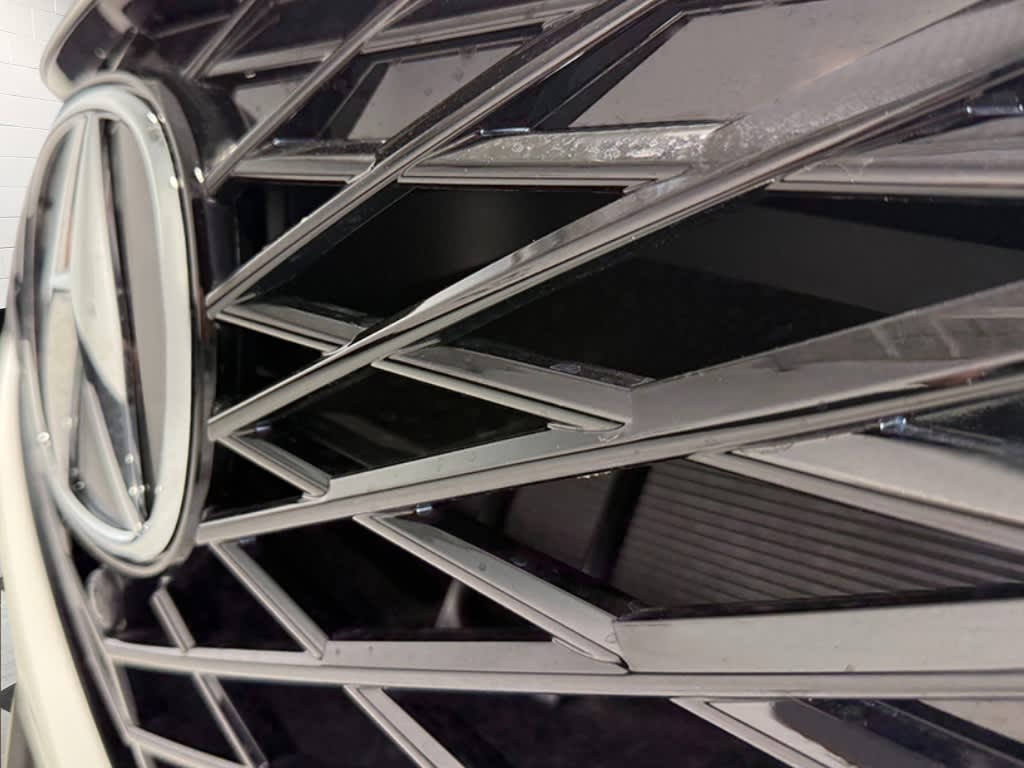 Thumbnail: 2025 Acura ADX - 20