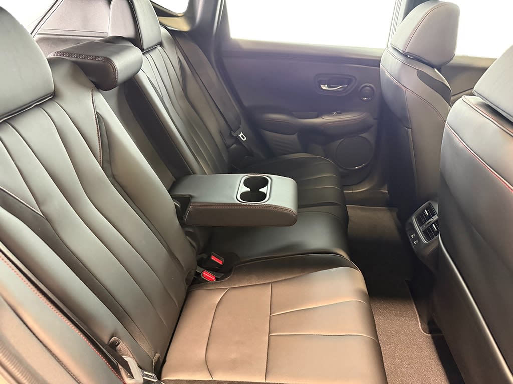 2025 Acura ADX A-SPEC 31