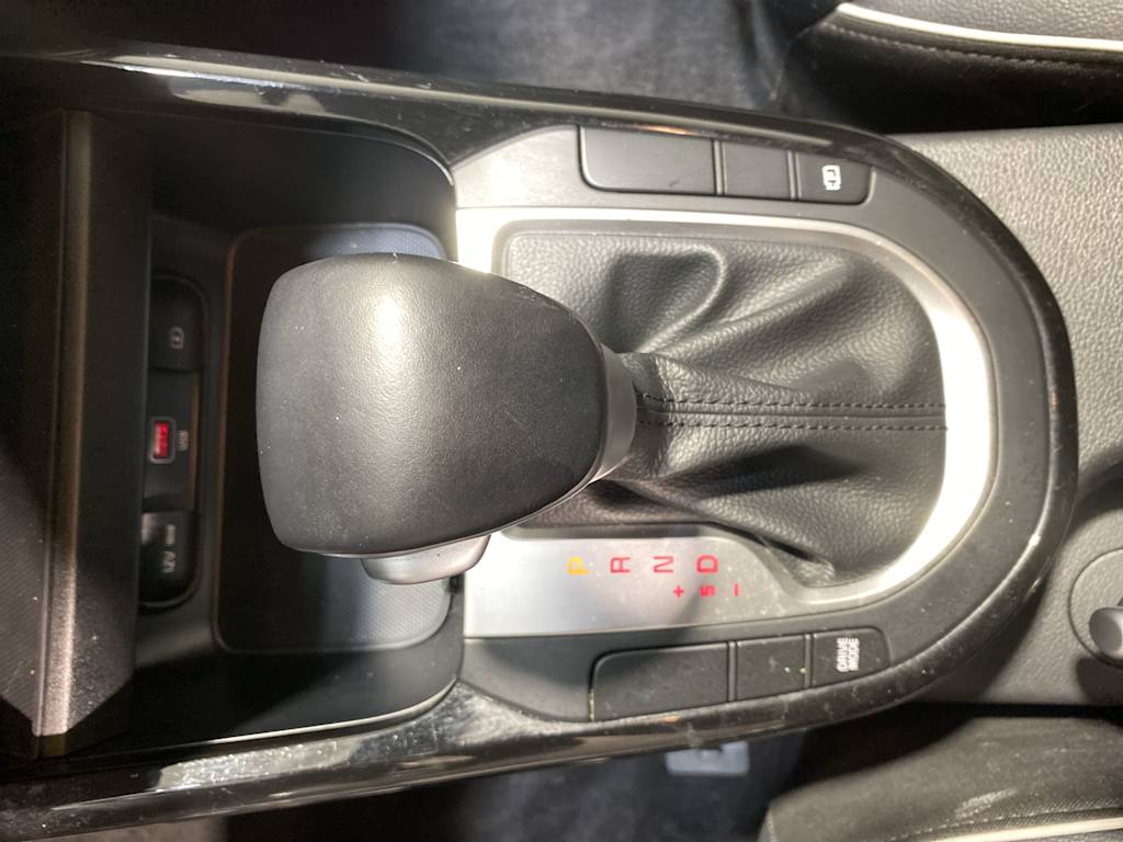 Thumbnail: 2023 Kia Forte - 15