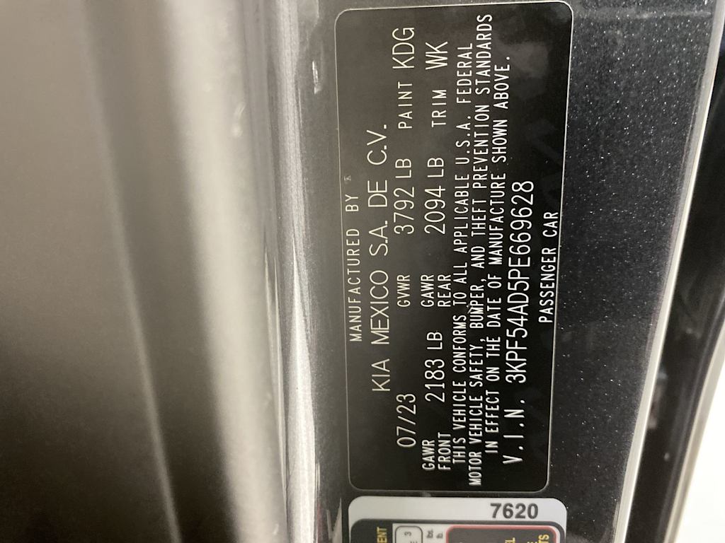 Thumbnail: 2023 Kia Forte - 19