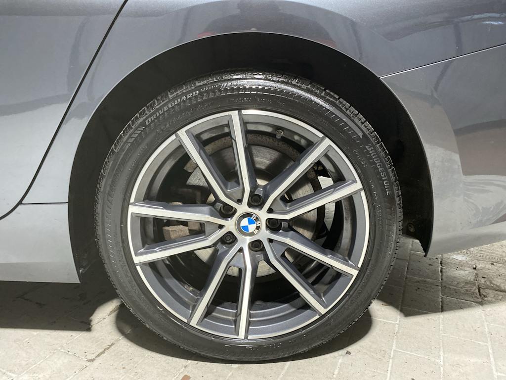 Thumbnail: 2021 BMW 3 Series - 8