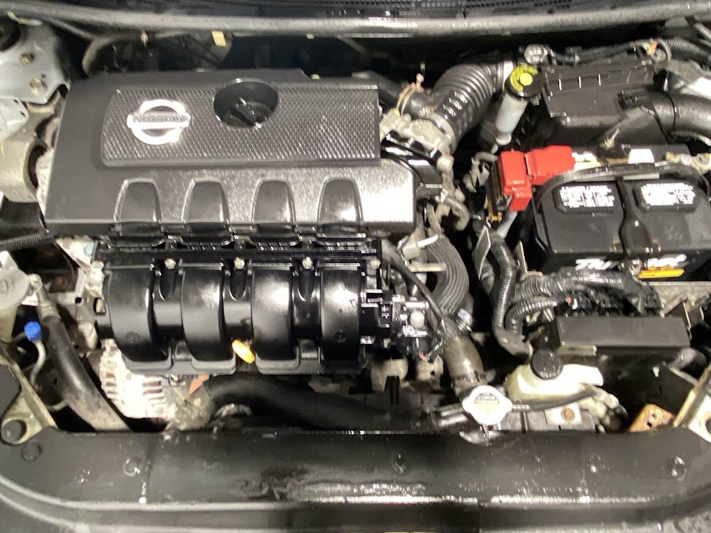 Thumbnail: 2013 Nissan Sentra - 9