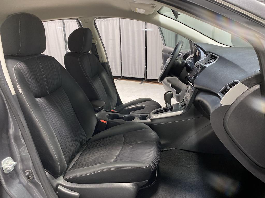 Thumbnail: 2018 Nissan Sentra - 21