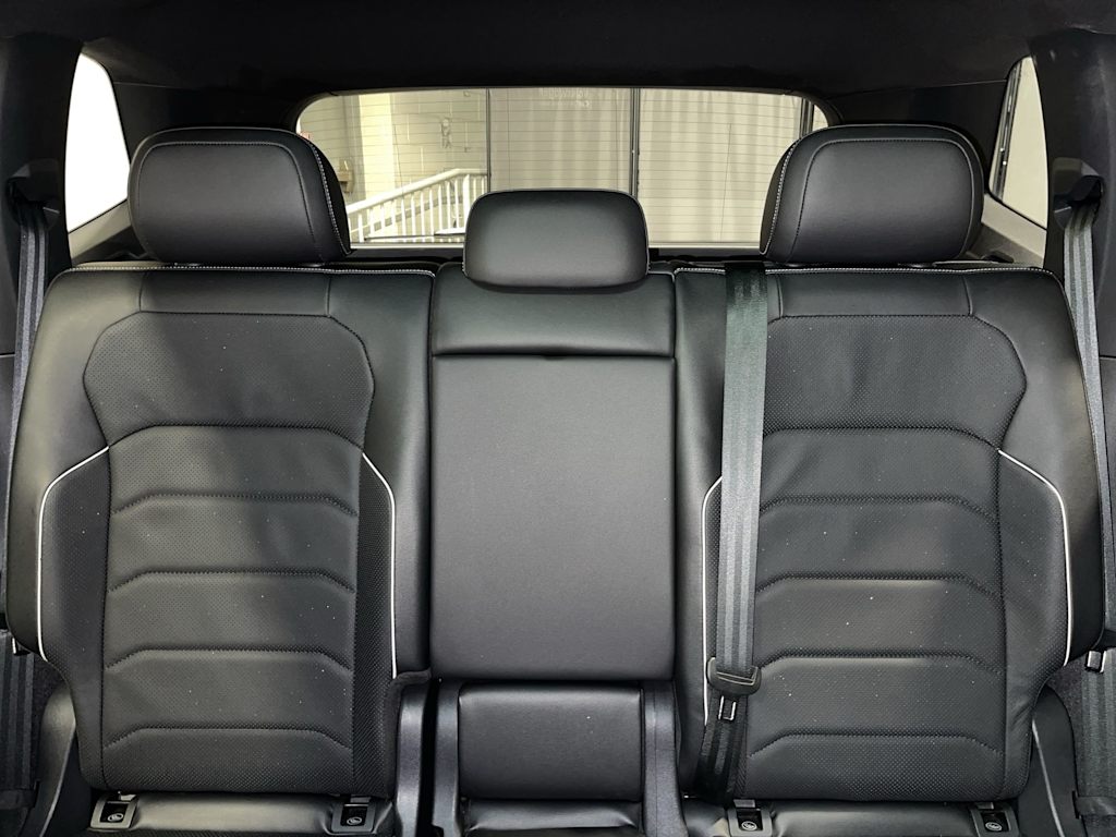 Thumbnail: 2022 Volkswagen Tiguan - 21
