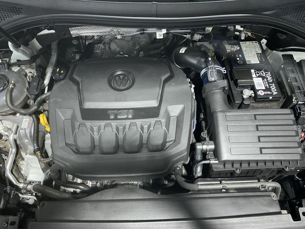 Thumbnail: 2024 Volkswagen Tiguan - 9