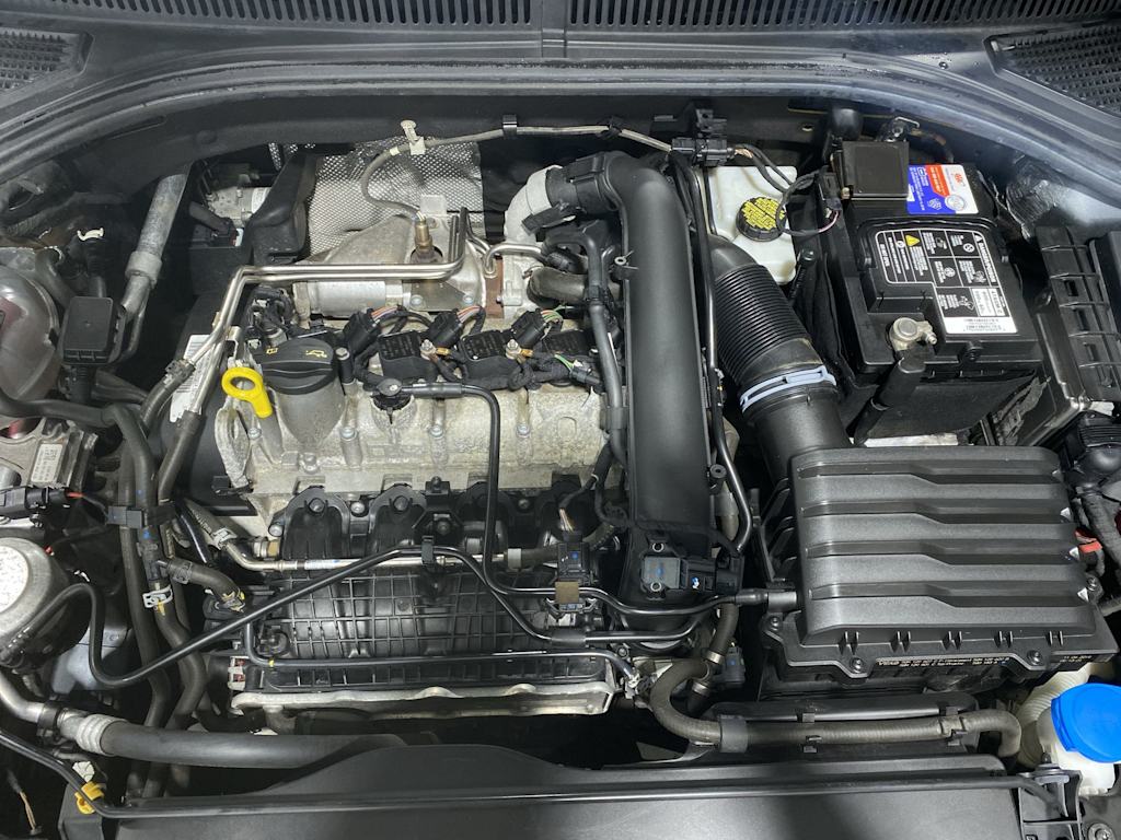 Thumbnail: 2019 Volkswagen Jetta - 9