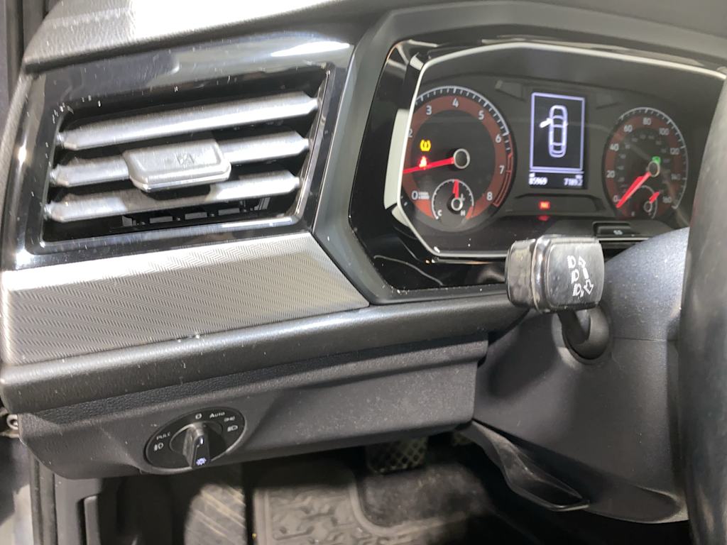 Thumbnail: 2019 Volkswagen Jetta - 23