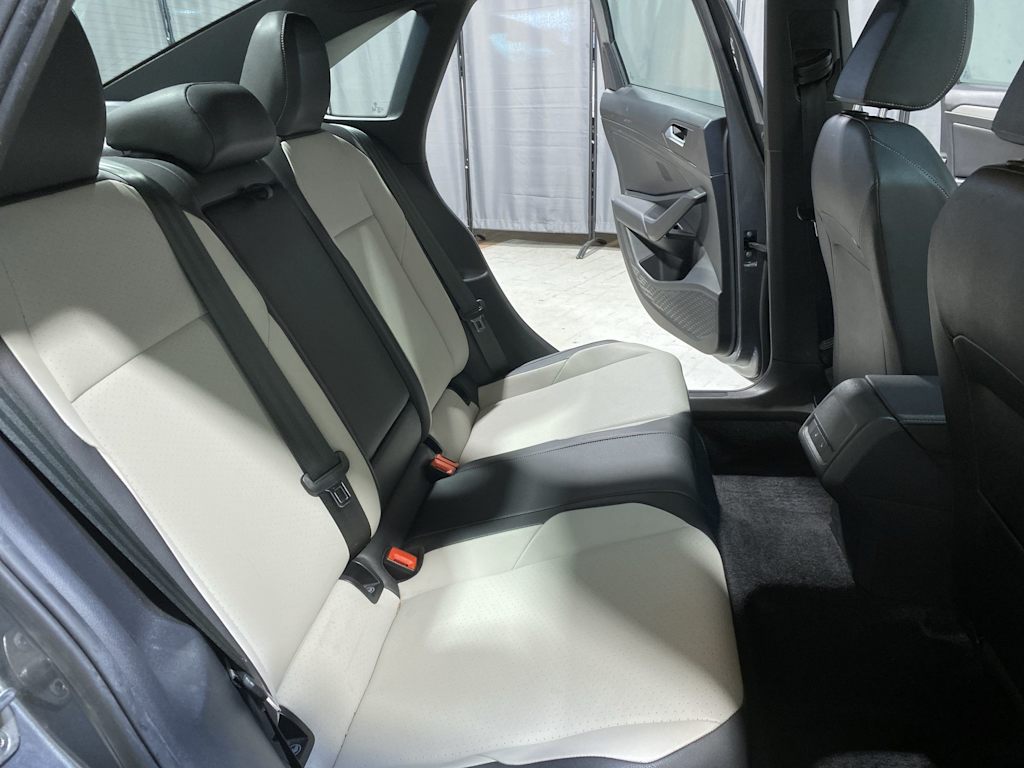 Thumbnail: 2019 Volkswagen Jetta - 20