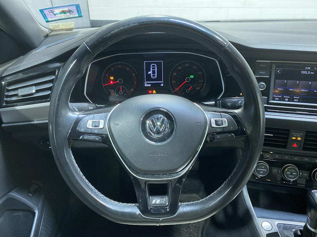 Thumbnail: 2019 Volkswagen Jetta - 10
