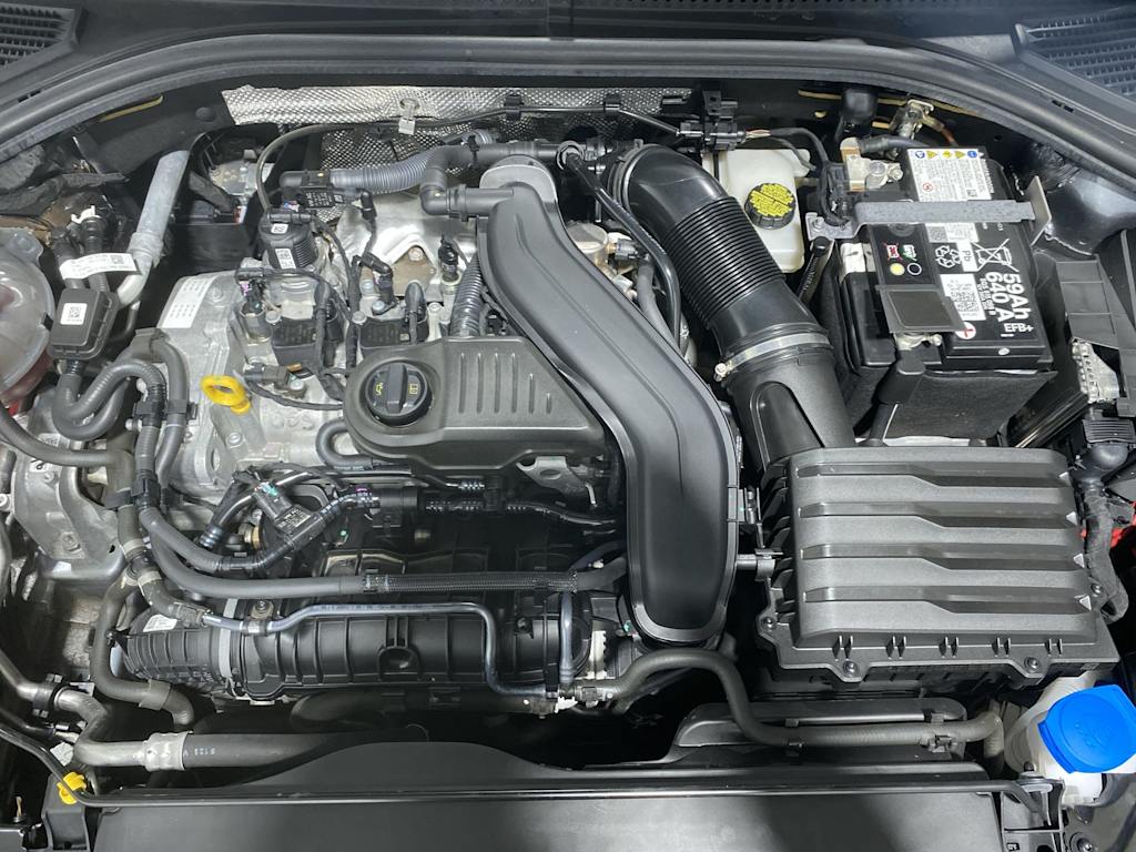 Thumbnail: 2024 Volkswagen Jetta - 9