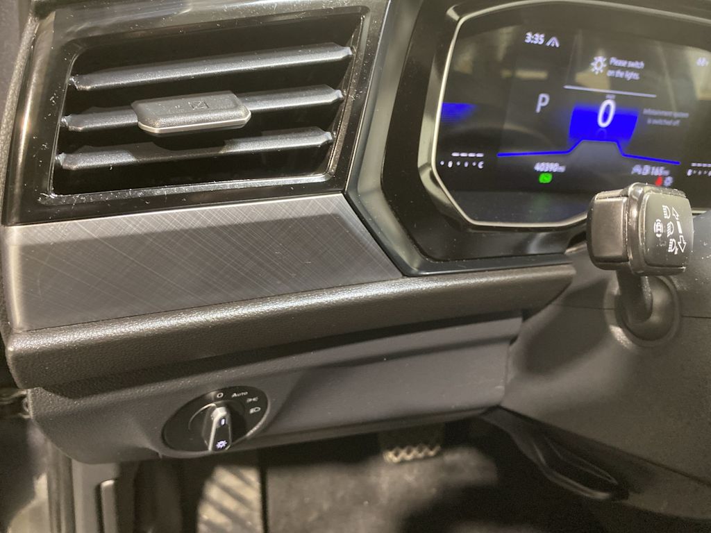Thumbnail: 2024 Volkswagen Jetta - 16