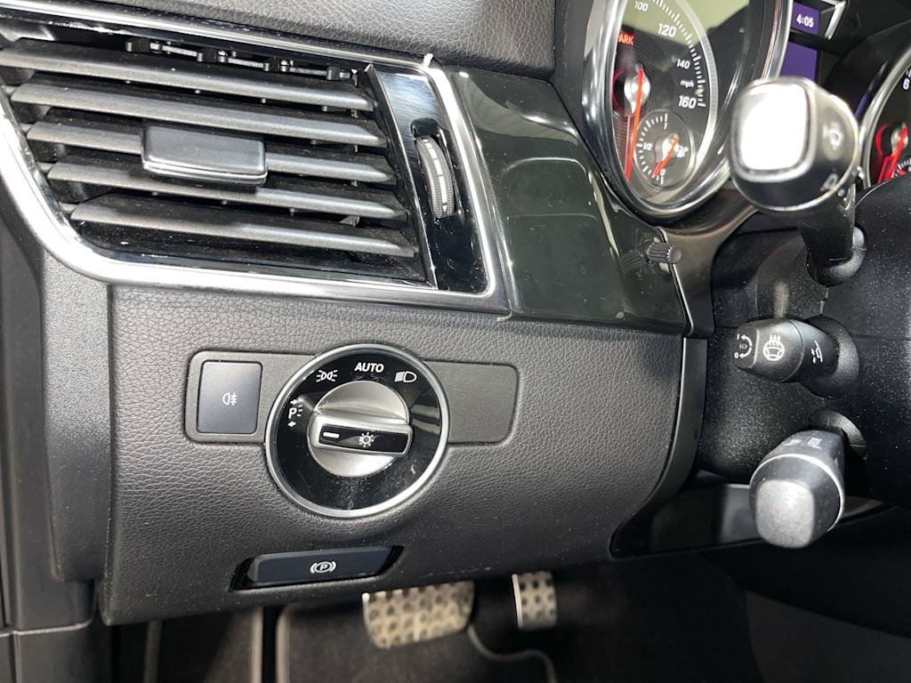 Thumbnail: 2019 Mercedes-Benz GLE - 23