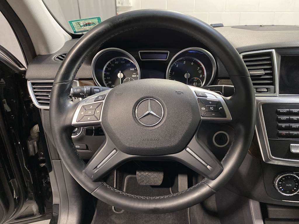 2015 Mercedes-Benz M-Class ML 350 9