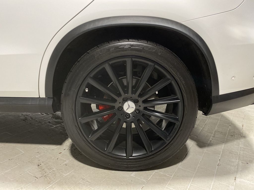 Thumbnail: 2018 Mercedes-Benz GLE - 8