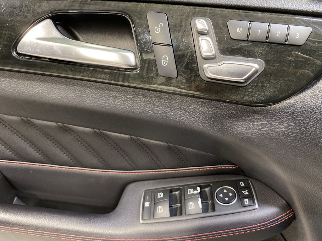 Thumbnail: 2018 Mercedes-Benz GLE - 23