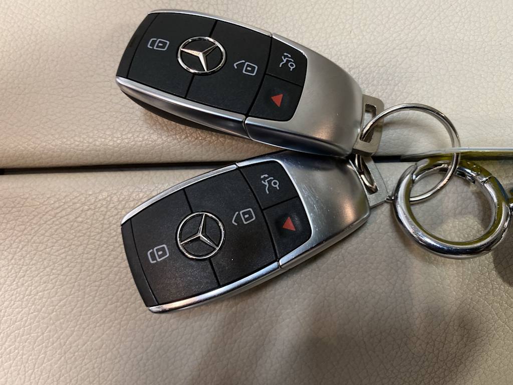 Thumbnail: 2022 Mercedes-Benz GLS - 20