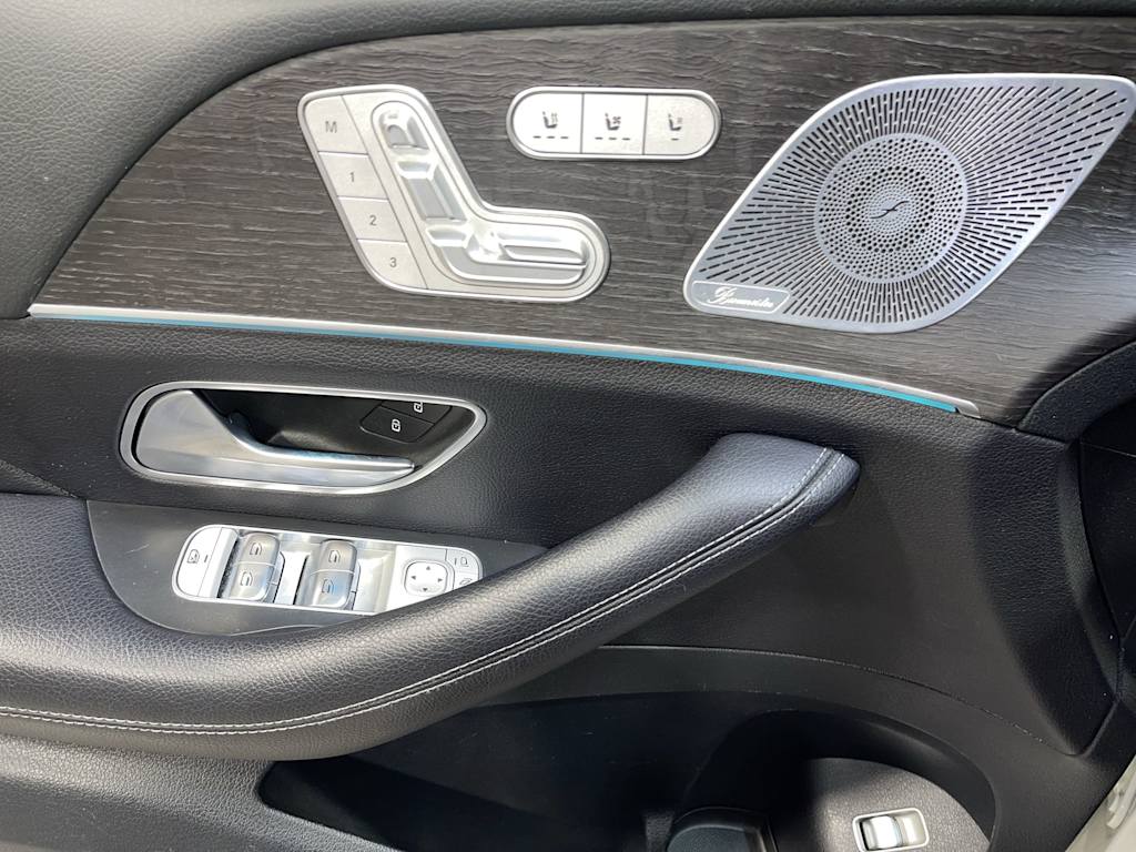 Thumbnail: 2020 Mercedes-Benz GLS - 23