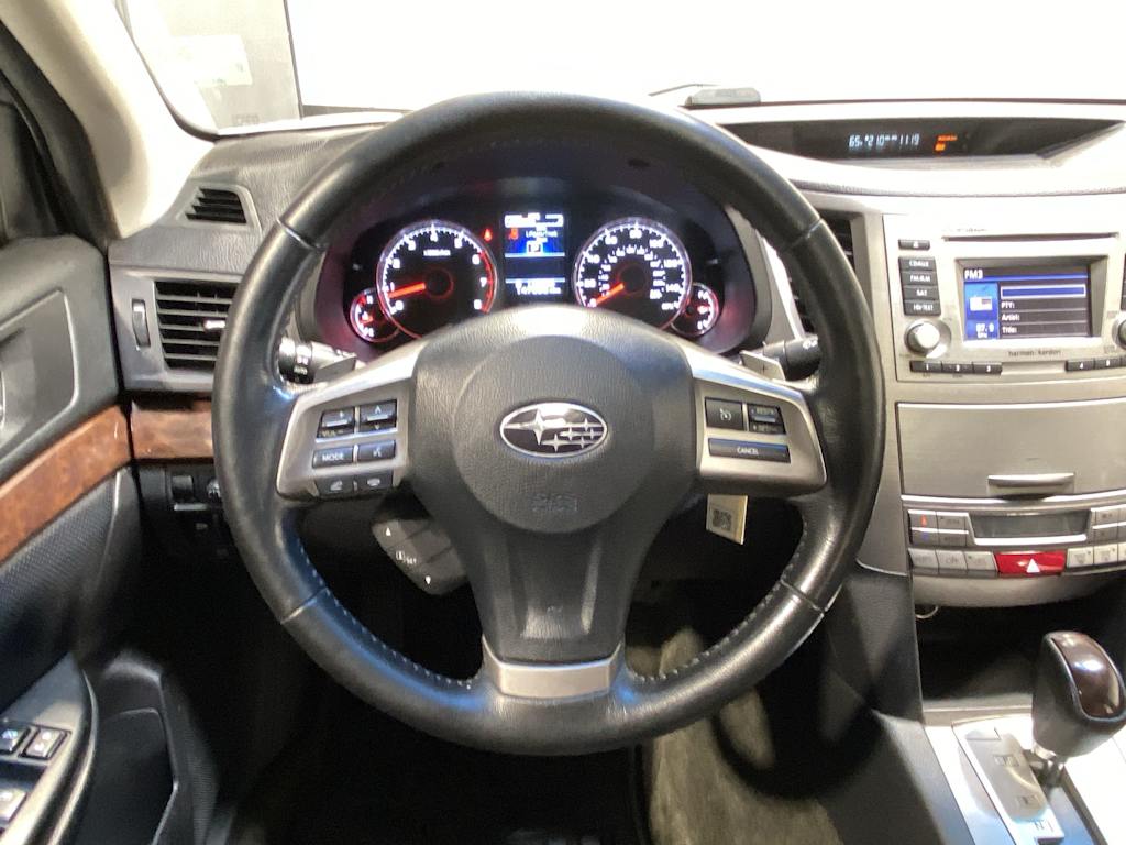 Thumbnail: 2014 Subaru Legacy - 10
