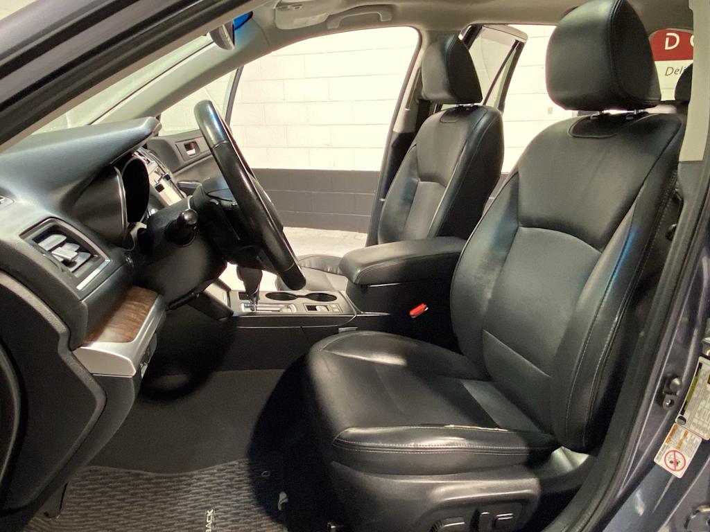 Thumbnail: 2015 Subaru Outback - 12