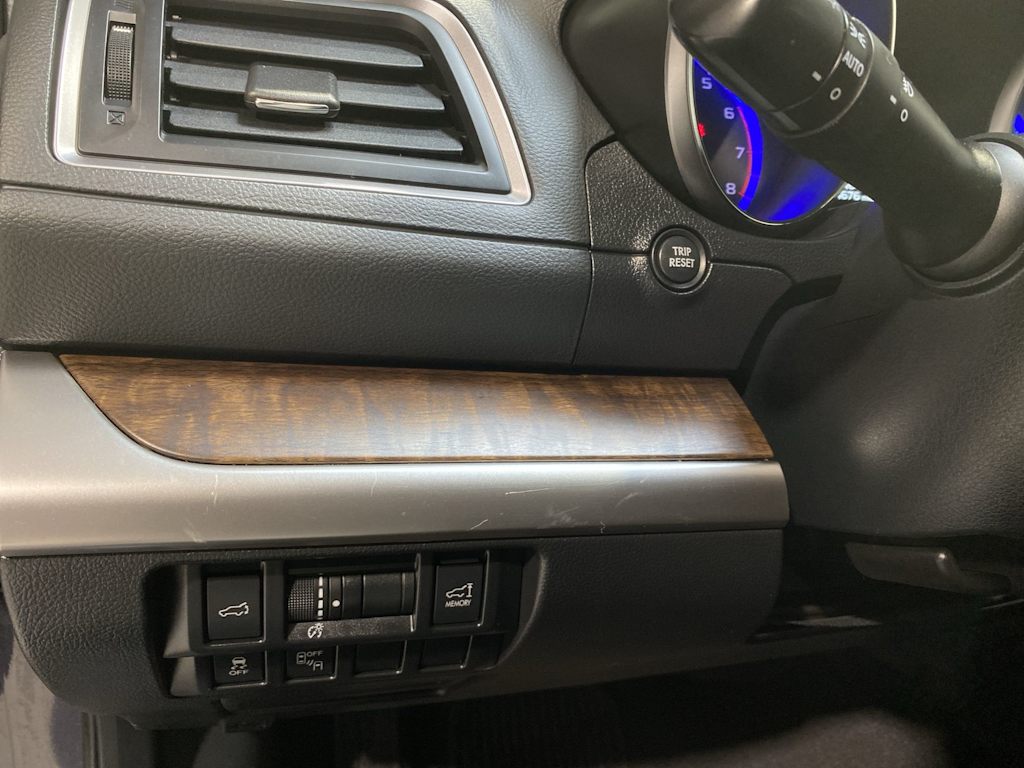 Thumbnail: 2015 Subaru Outback - 24