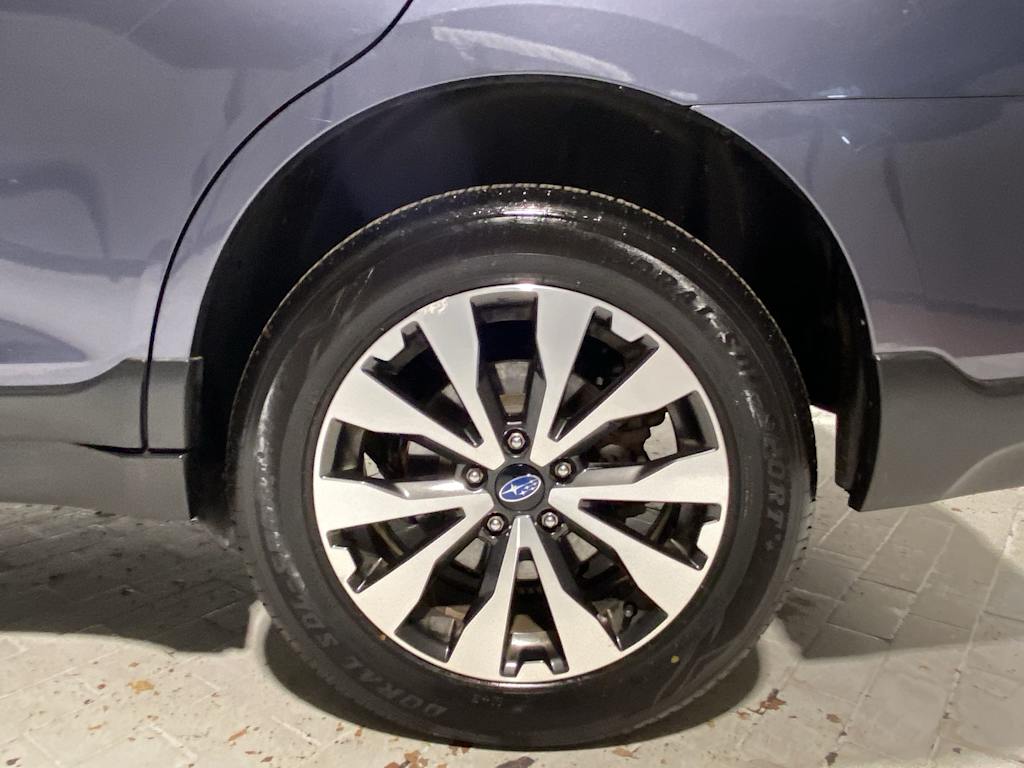 Thumbnail: 2015 Subaru Outback - 8