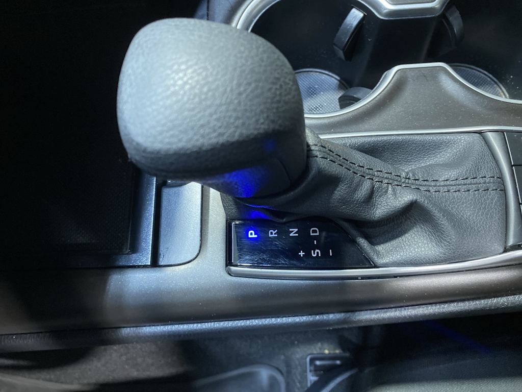Thumbnail: 2024 Toyota Camry - 14