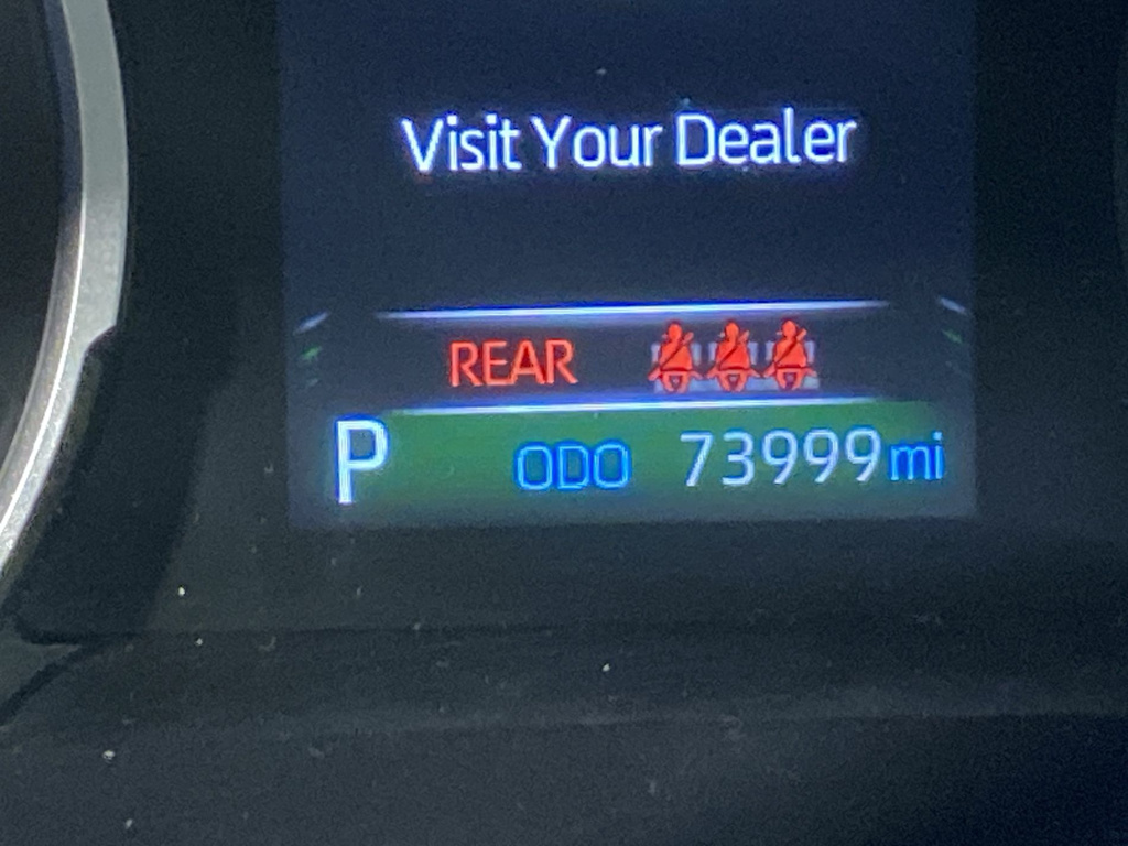 Thumbnail: 2021 Toyota RAV4 - 15