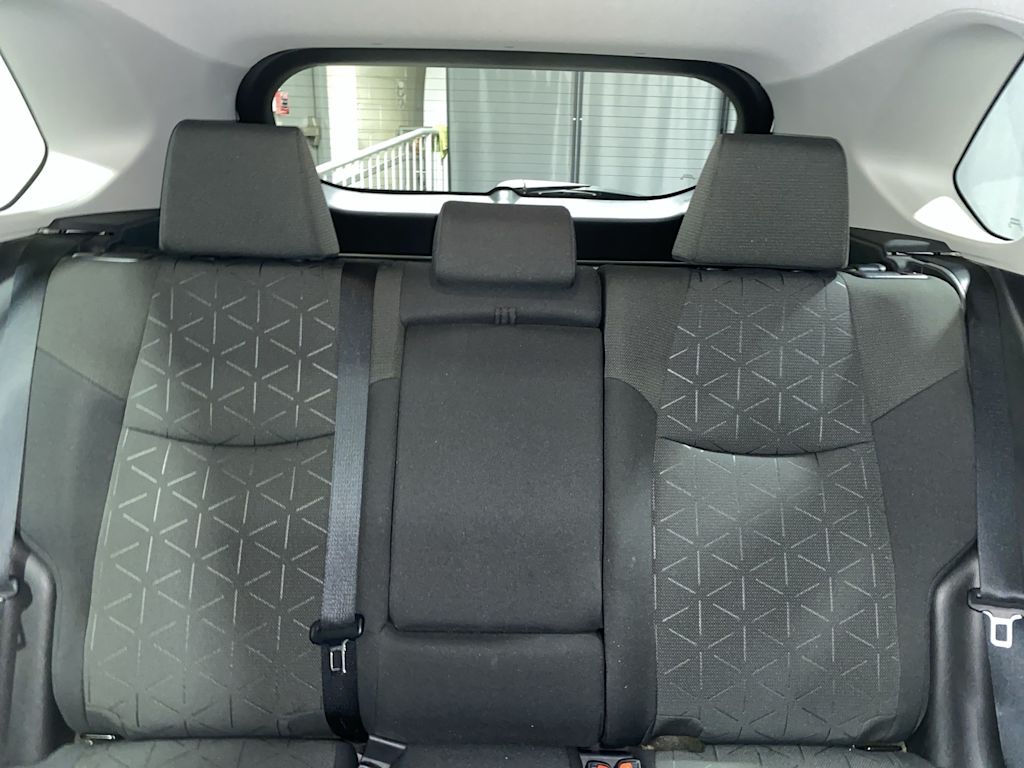 Thumbnail: 2021 Toyota RAV4 - 22