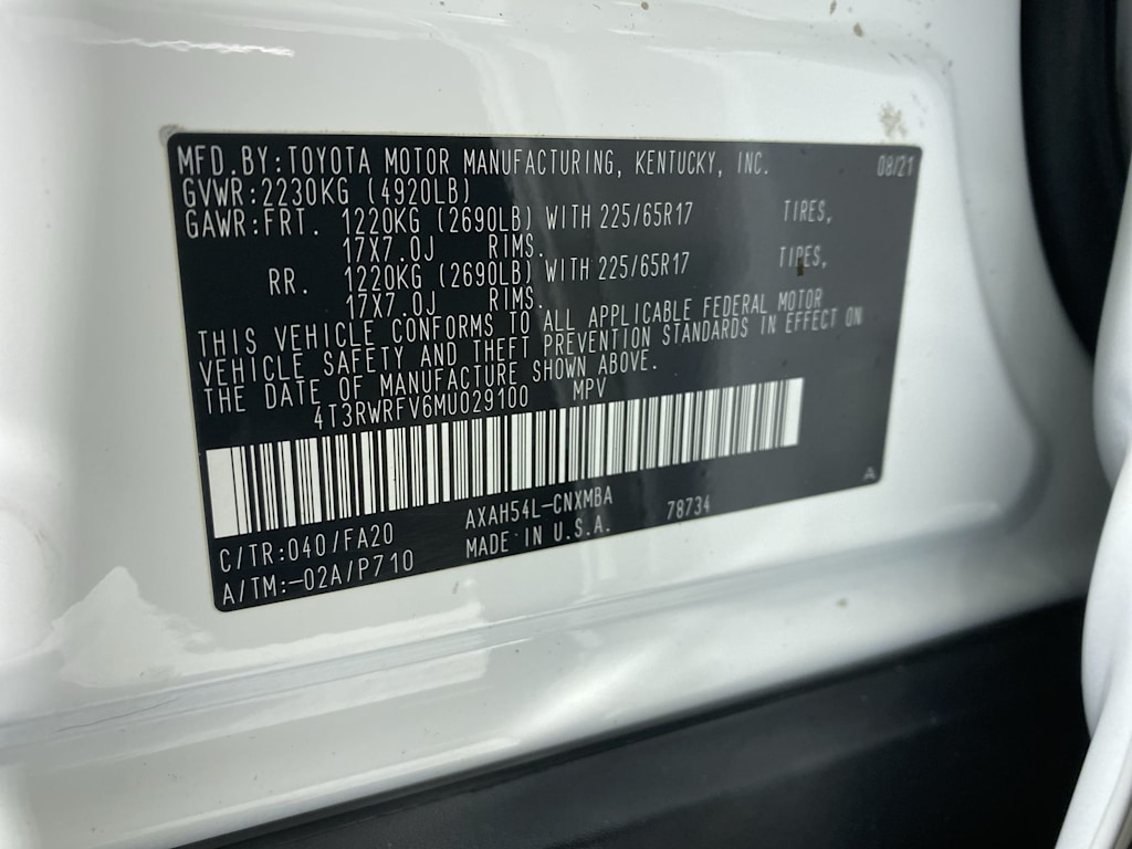 Thumbnail: 2021 Toyota RAV4 - 18