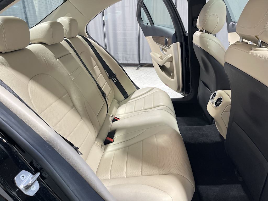 Thumbnail: 2019 Mercedes-Benz C-Class - 19