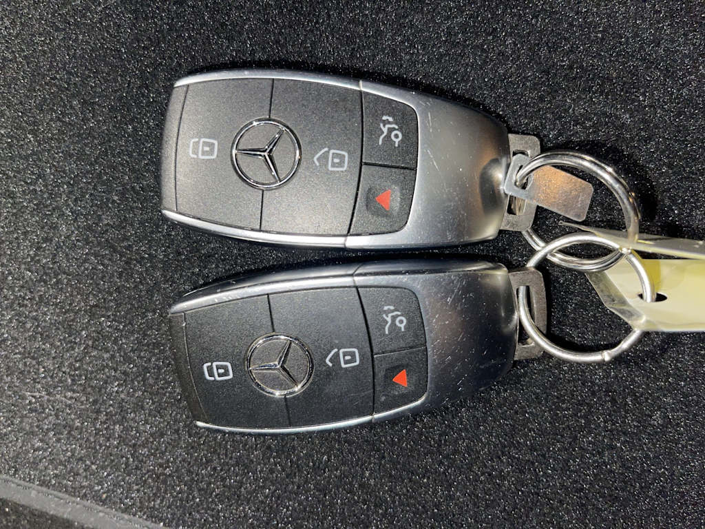 Thumbnail: 2019 Mercedes-Benz C-Class - 16