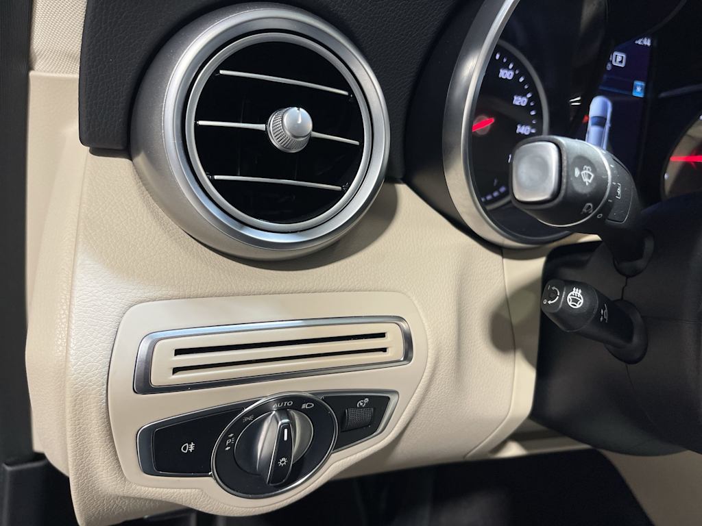 Thumbnail: 2019 Mercedes-Benz C-Class - 24