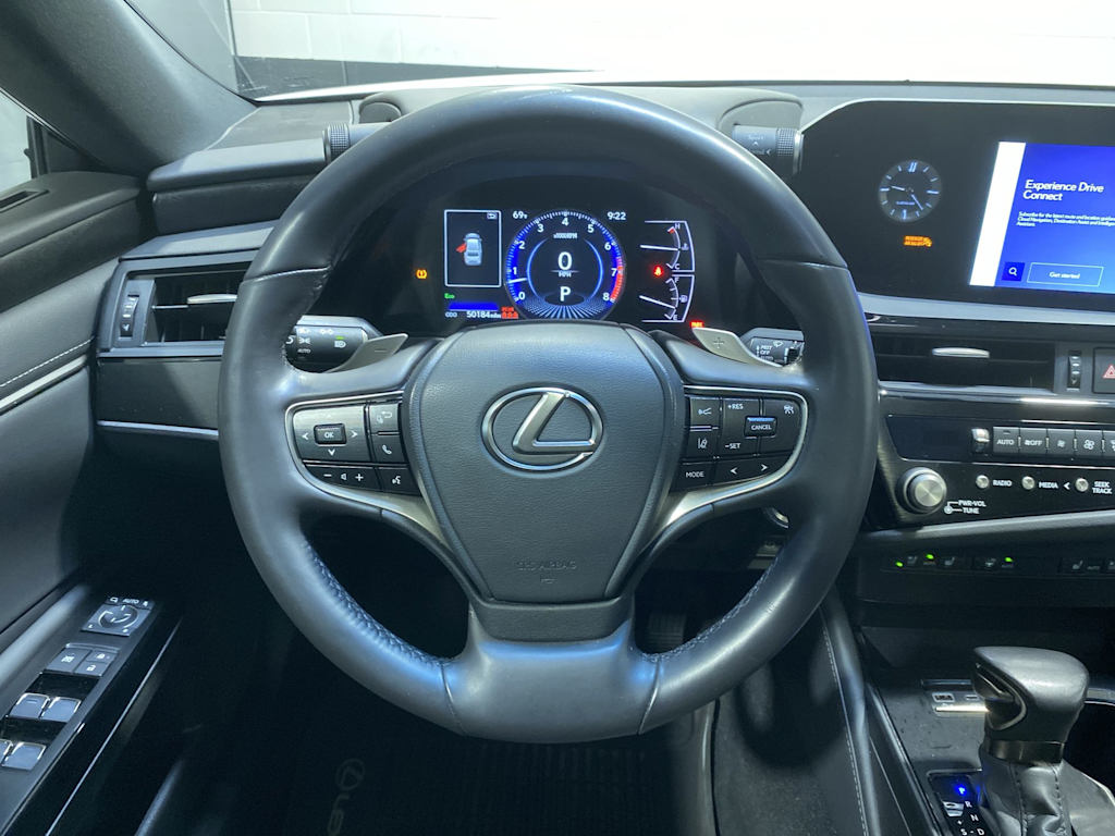 Thumbnail: 2024 Lexus ES - 10