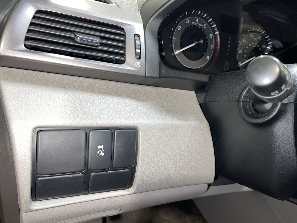 Thumbnail: 2014 Honda Odyssey - 24