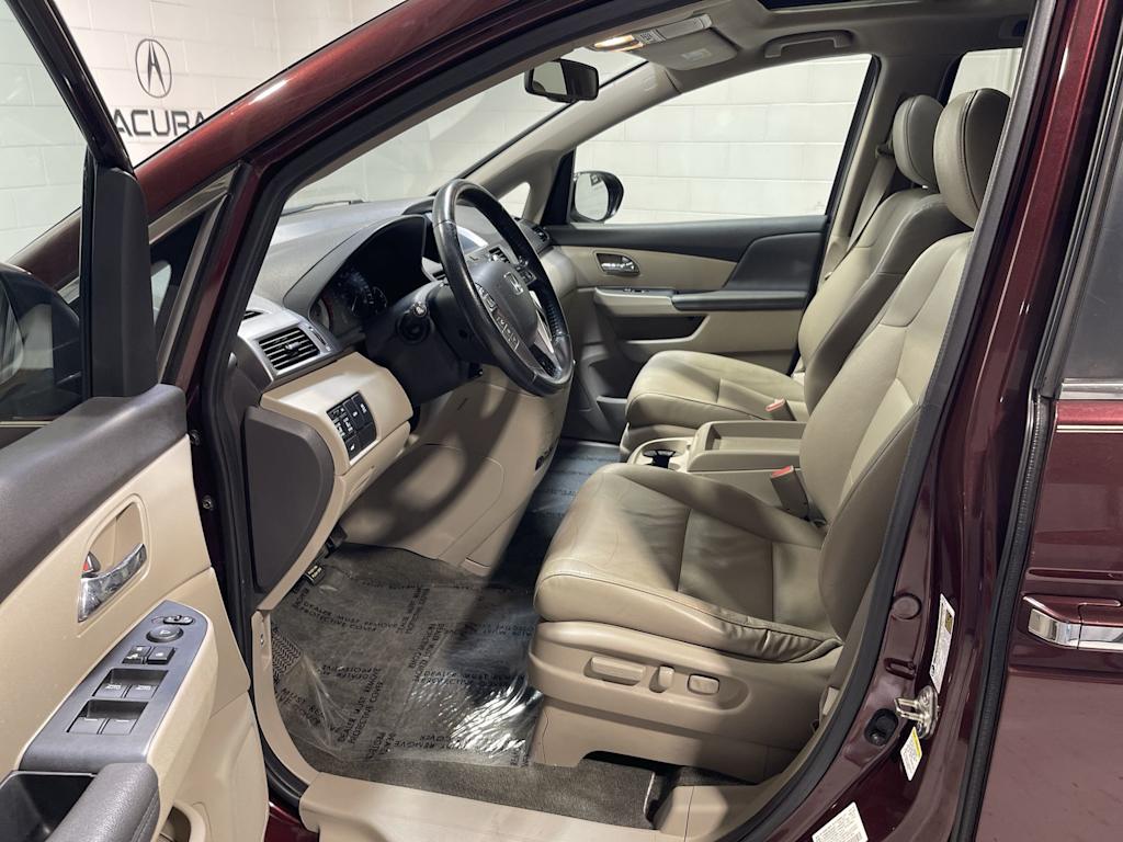 Thumbnail: 2015 Honda Odyssey - 11